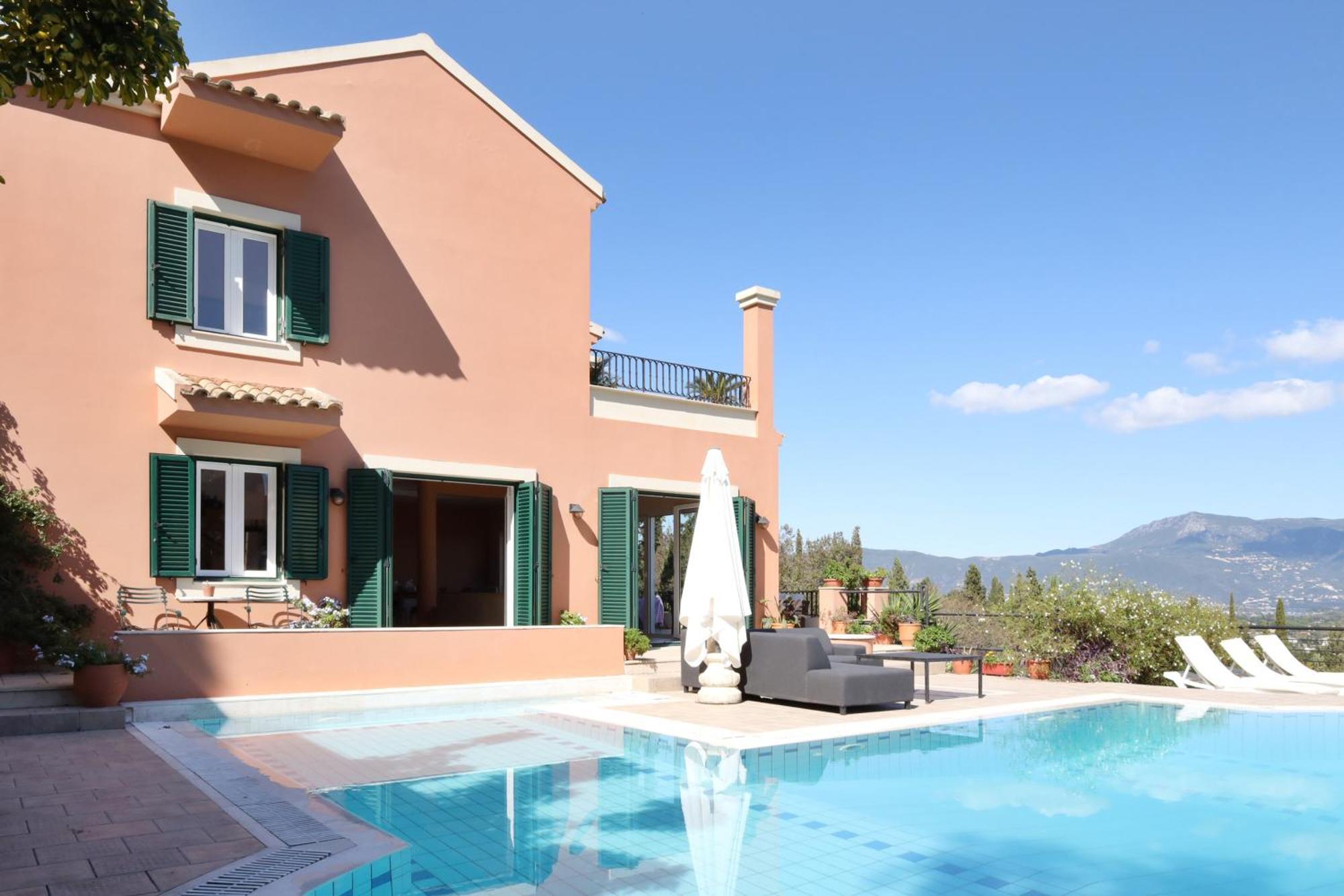 Casa T With Amazing Views In Corfu